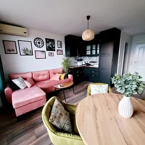 Apartment Nessebar Fort Club - Prestige Apartments, Sunny Beach