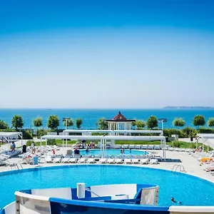 4* Курортный комплекс Premier