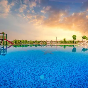 Apartment Holiday And Orchid Fort Noks, Sunny Beach