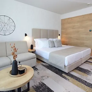 Hotel Marvel - Fully Renovated Free Access, Słoneczny Brzeg